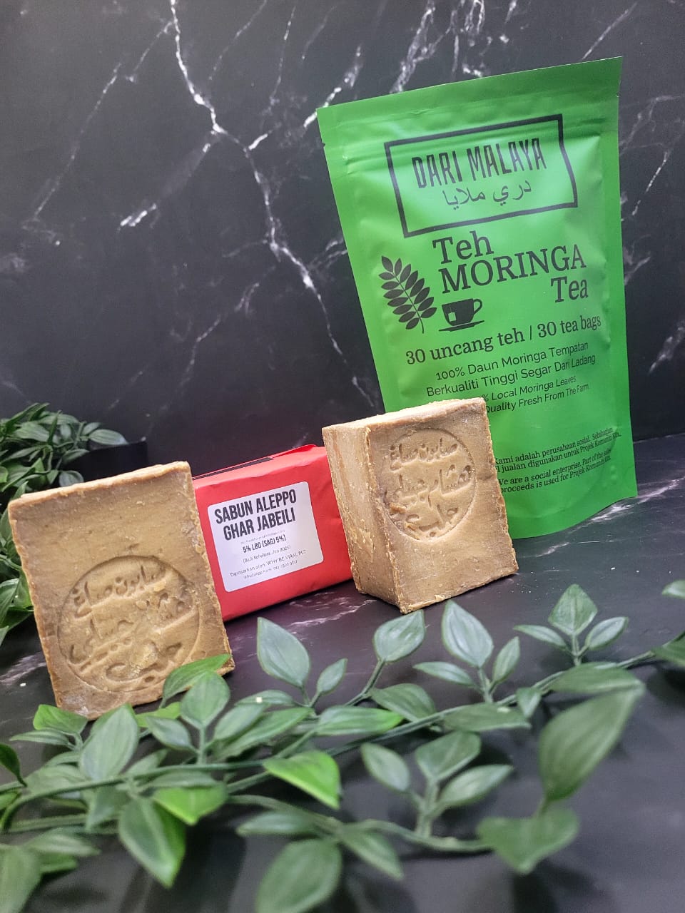 KOMBO 1 TEH MORINGA 30 UNCANG + 1 SABUN ALEPPO JEBEILI